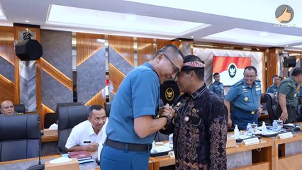 Diundang Menkopolhukam Masalah Tanah Warga dan TNI AL M Titik Terangenemui