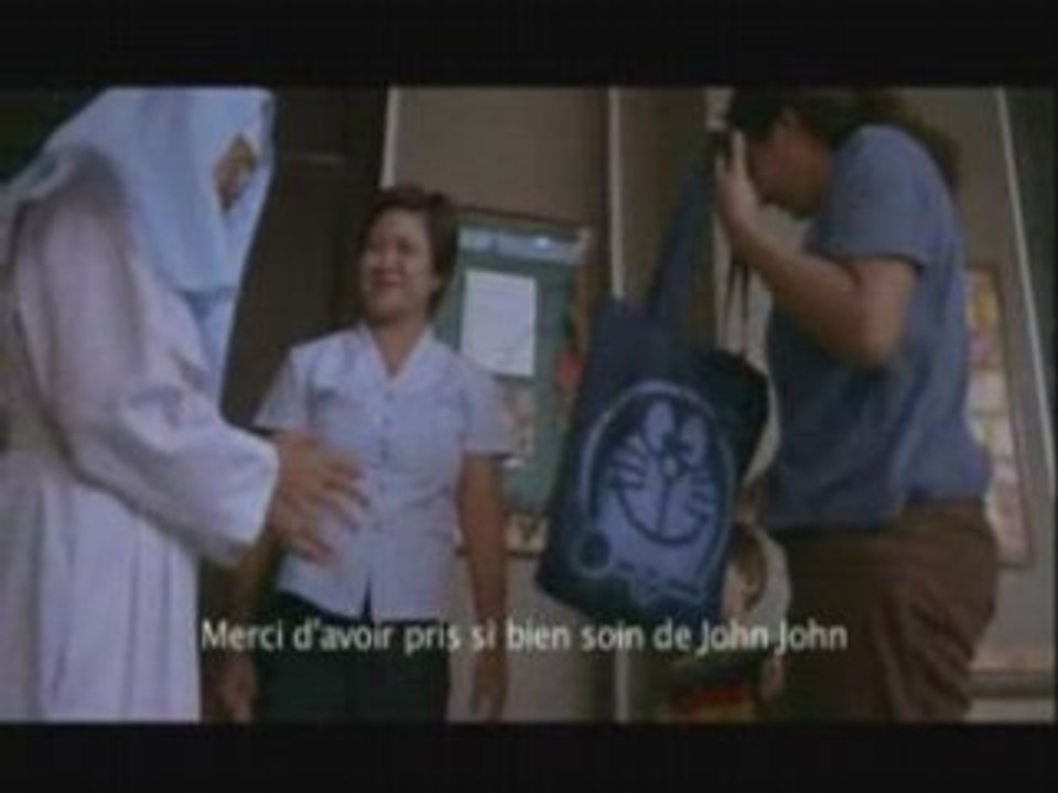 John John - Bande-annonce 1 (Espagnol sous-titré),adoption