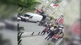 Beşiktaş'ta evlere girerek hırsızlık yapan 5 şüpheli suçüstü yakalandı
