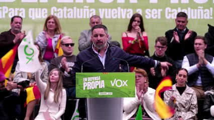 Santiago Abascal: "Me he cruzado con alguna niña que llevaba la cara tapada y eso no vamos a permitirlo en España"