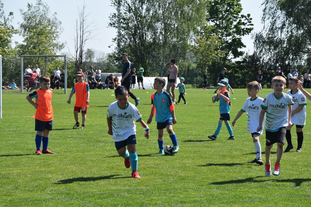 Sportowa majówka w Dobrzycy