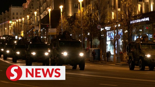 Armoured vehicles, missile launchers drive through central Moscow at Victory day parade rehearsal