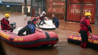 Brésil: Poursuite des opérations de secours suite aux fortes pluies