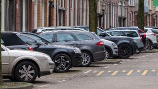 495.000 Euro! Amsterdamer Parkplatz schockt mit  Wucherpreis