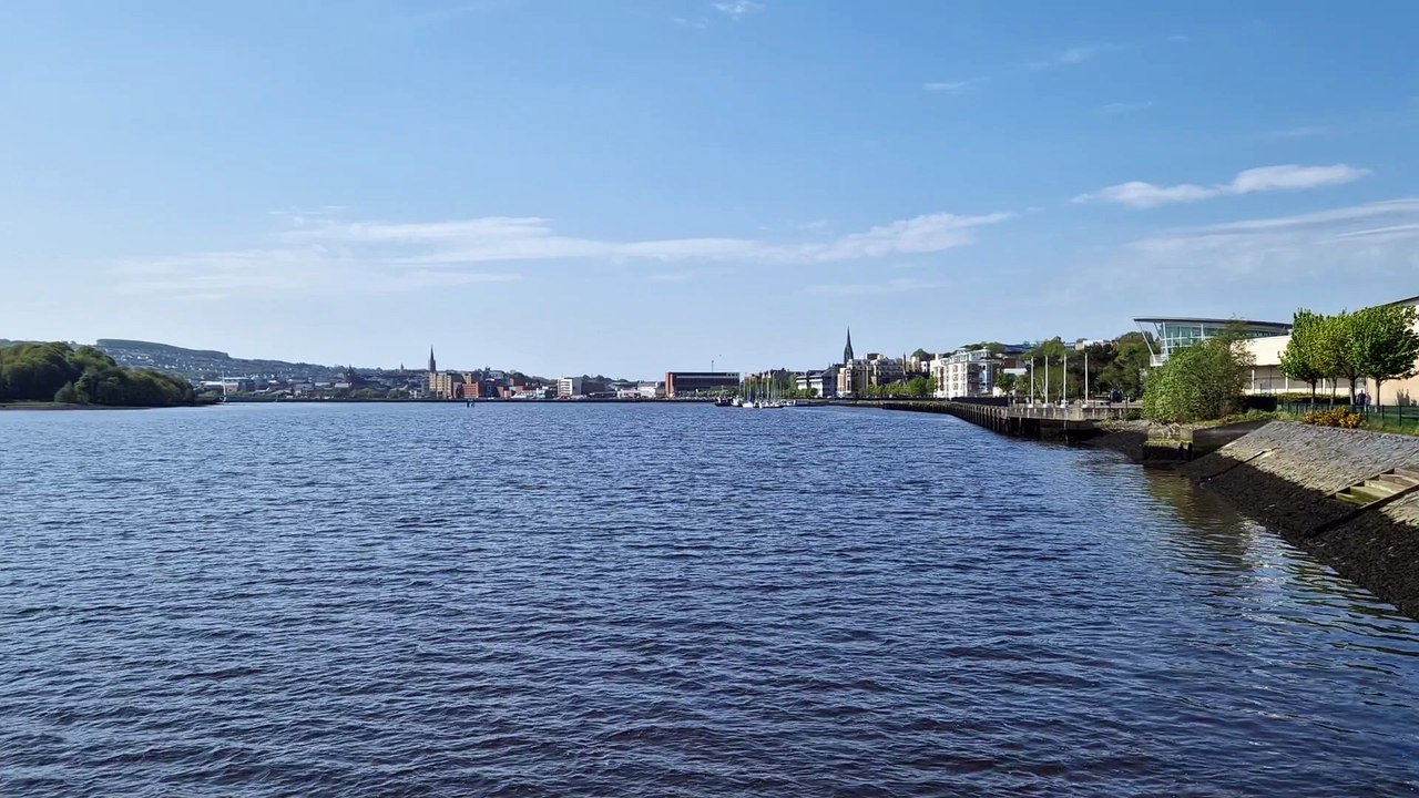 Sunny day in Derry