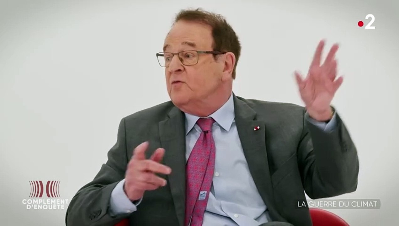 "On rejoint un autre point commun des climatosceptiques, c'est leur mégalomanie" : Sandrine Rousseau recadre un climato-sceptique dans "Complément d'enquête" sur France 2