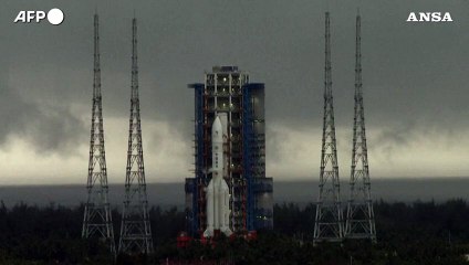 Partita la missione cinese per il lato nascosto della Luna