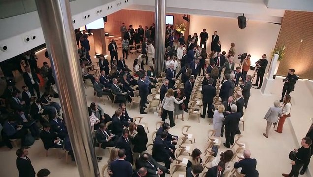 Toque de campana de Puig en la Bolsa de Barcelona