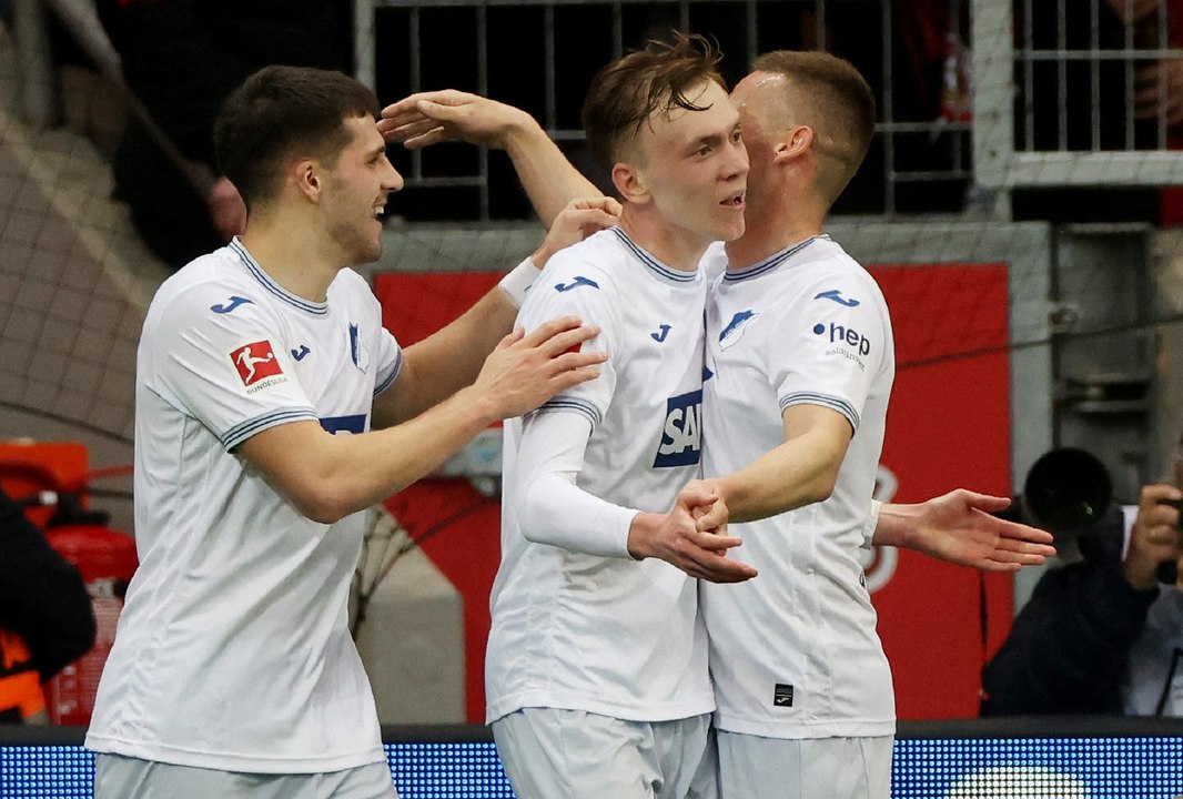 AR 03 HOFFEIN LEIPZIG OOV