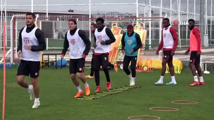 Sivasspor’da Galatasaray mesaisi sürüyor