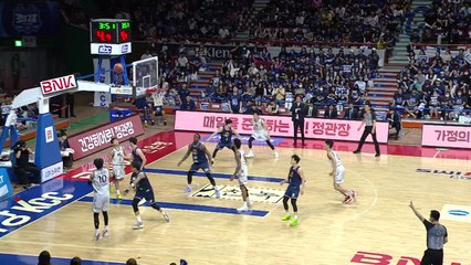 KCC, 안방에서 명승부 연출하며 2연승...부산 홈팬 열광 / YTN