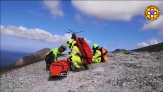 Vulcano, cade un turista tedesco 83enne e viene soccorso dal Cnas Sicilia
