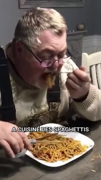 Une incroyable façon de manger des pâtes
