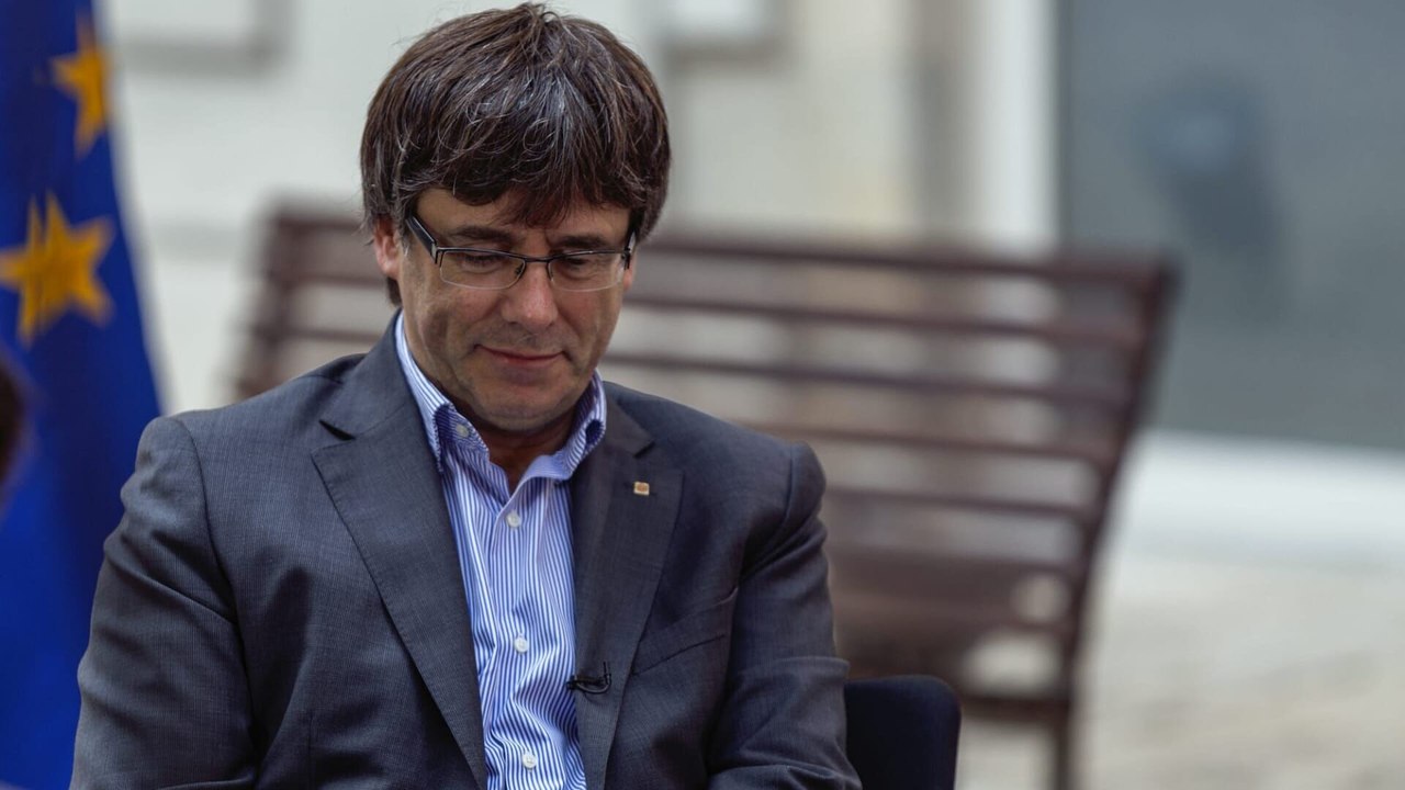 Avec un sourire, la révolution !