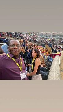 L’equipe #GERMANICUS & LA COLÈRE BARBAREGRAND #SPECTACLE #HISTORIQUE DANS LES ARÈNES DE #NÎMES Amandine BLIER une fois de plus MERCI !