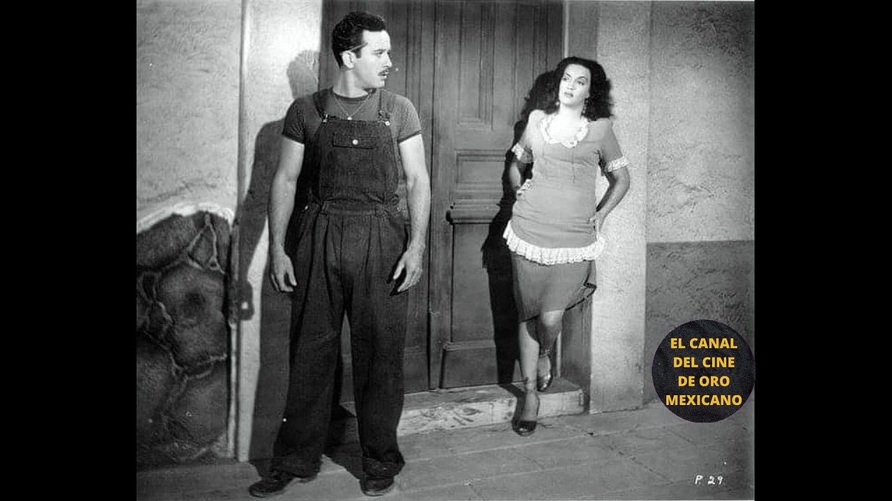 PEDRO INFANTE ERA UN DEMONIO LE GUSTABAN LAS MUJERES PERO A MI NO ME CORTEJÓ