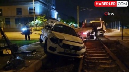 Kayseri'de tren ile otomobil çarpıştı: Sürücü yaralandı