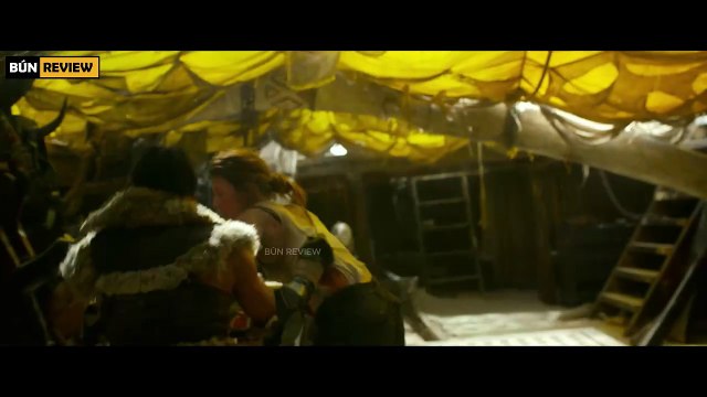 Đội đặc nhiệm lạc vào thế giới nơi mà quái vật là những kẻ thống trị - REVIEW PHIM- THỢ SĂN QUÁI VẬT