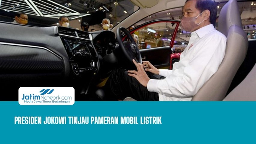 Presiden Jokowi Tinjau Pameran Kendaraan Listrik PEVS 2024 di JIExpo