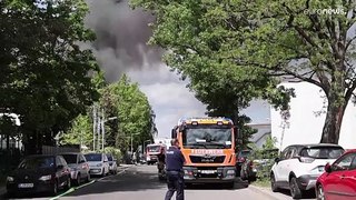 Μεγάλη πυρκαγιά σε μεταλλουργικό εργοστάσιο στο Βερολίνο