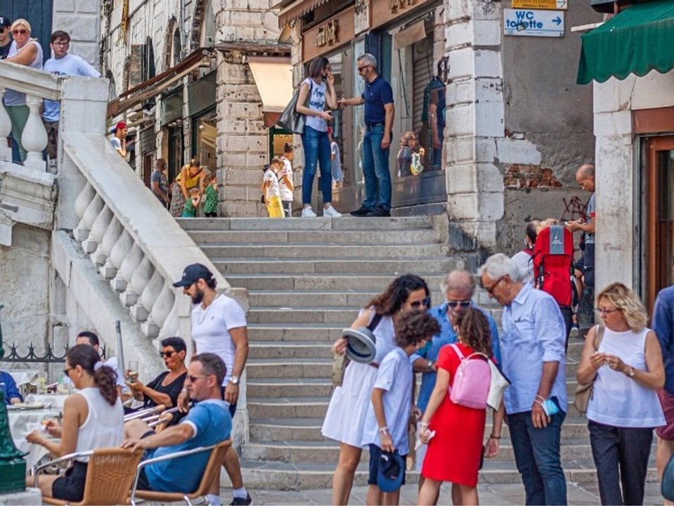 Venedig verzeichnet enorme einnahmen dank touri-ticket