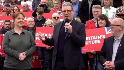 ‘Really important victory’: Starmer greeted with standing ovation as he meets new Labour mayor