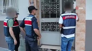 DEAŞ'lı teröristler Türkiye'de yakalandı