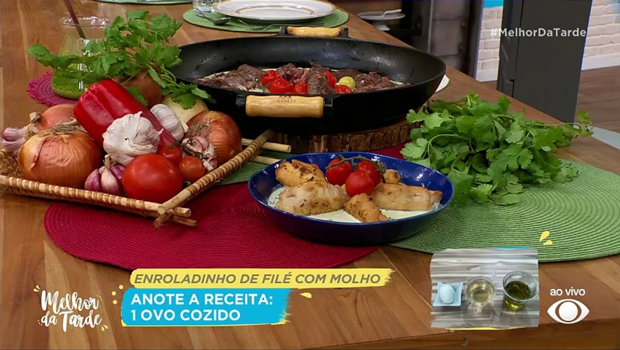Enroladinho de filé mignon com molho verde | Band Receitas