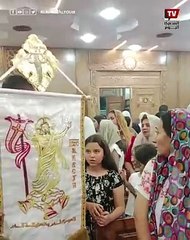 زفة الايقونة بالزغاريد .. أقباط مصر يحتفلون بقداس عيد القيامة المجيد