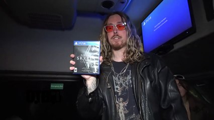 Jeris Johnson - BUS INVADERS Ep. 1911