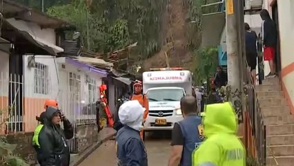 Tres personas murieron por alud que cayó sobre viviendas en Dosquebradas