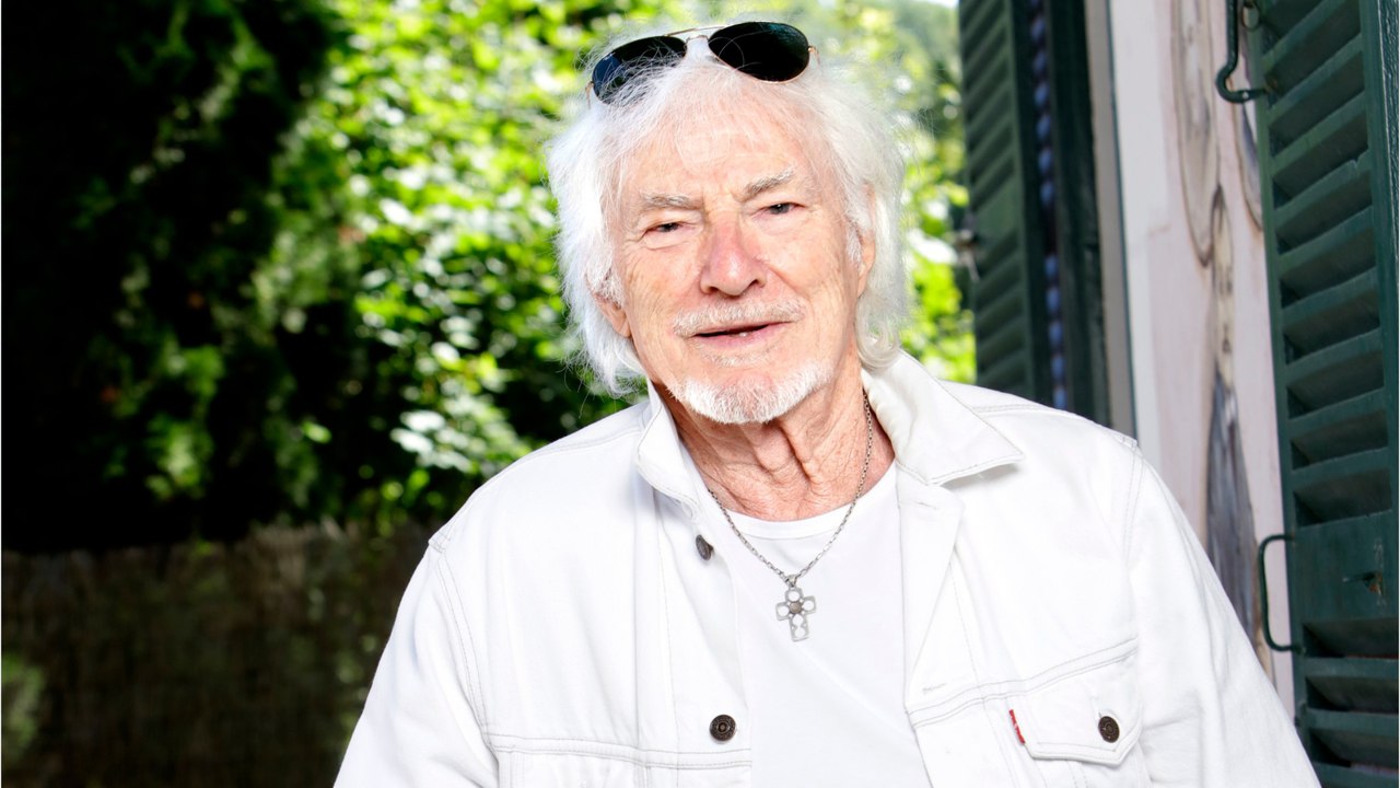 GALA VIDEO - Hugues Aufray présent au mariage de Renaud : “Ma jeune femme a sympathisé avec Cerise, c’était capital”