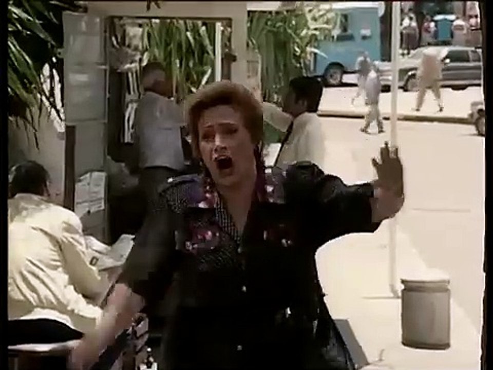 53. Dulce Enemiga
