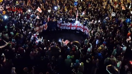 Gürcistan'da turuncu darbe hazırlığı! AB bayraklı eylemler sürüyor