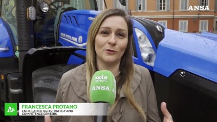 Tải video: Cnh alla Motor Valley Fest tra innovazione e sostenibilita'