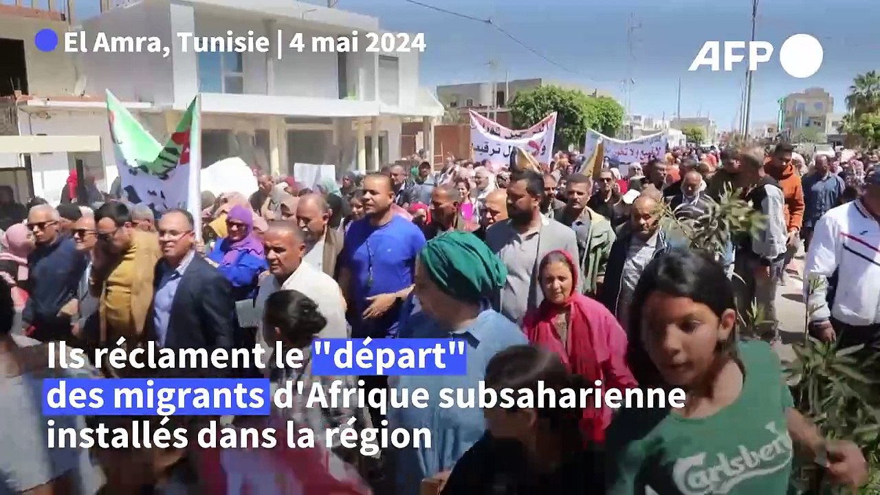 Tunisie: des centaines de manifestants réclament "le départ" de migrants