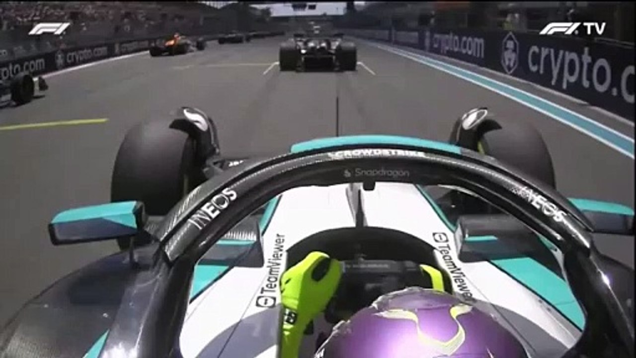 Video Hamilton se lanza al interior