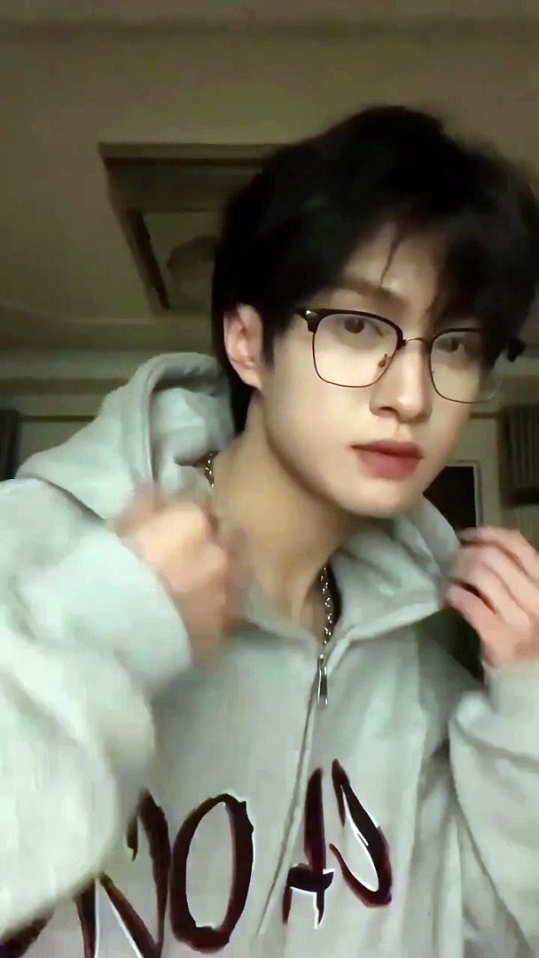 Trai đẹp hot nhất Douyin. Ngắm tiểu thịt tươi thư giãn cuối ngày P11