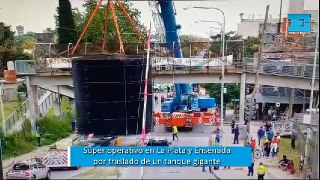 Súper operativo en La Plata y Ensenada para el traslado de un tanque gigante