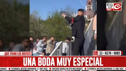 Una boda muy especial: los novios festejaron a los tiros