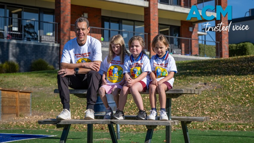 Former professional cyclist Richie Porte has thrown his support behind Walk Safely to School Day. Video by Aaron Smith (6/5/2024)