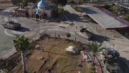Los tanques israelíes toman el paso fronterizo de Rafah