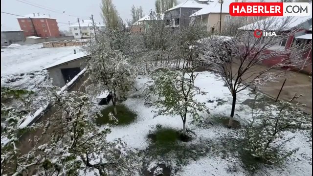 Mayıs ayında kar esareti: Her yer beyaza büründü