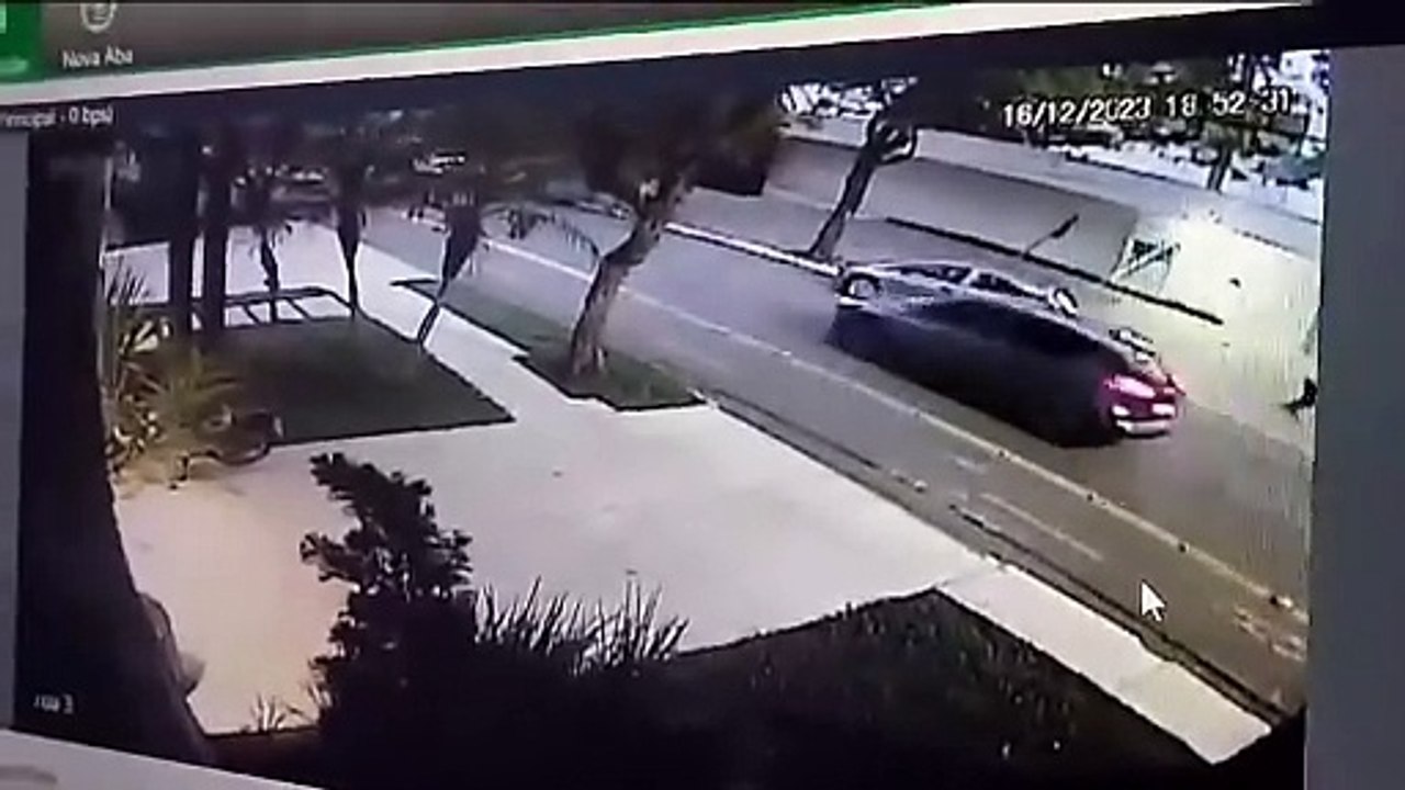 Veja momento exato em que empresário morre em troca de tiros com a polícia
