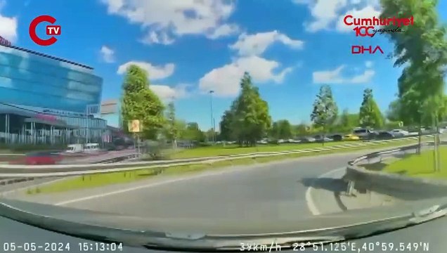 Bahçelievler D-100 Karayolu'nda feci kaza: Otomobil motosiklete çarptı!