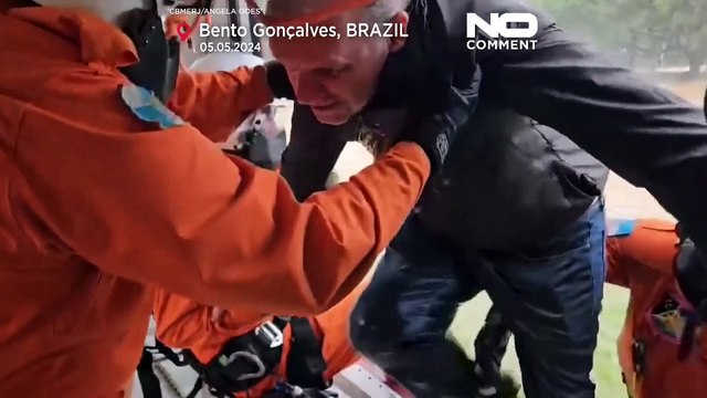 Десятки людей погибли в результате наводнений на юге Бразилии