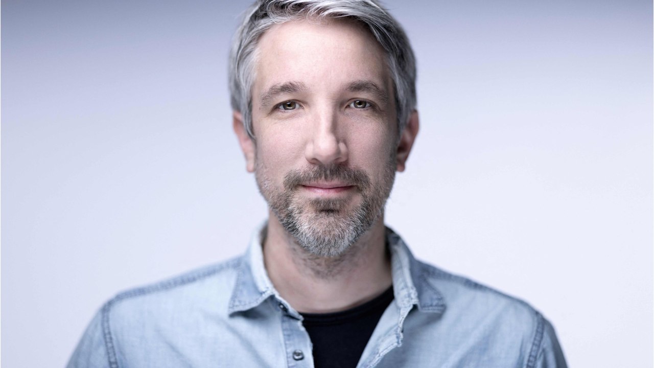 VOICI - Guillaume Meurice suspendu d'antenne : un célèbre humoriste annonce quitter Radio France en direct