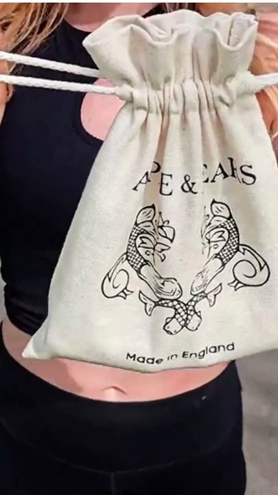 APPLE & BEARS On The Go #skincare #fitness #travelbag #beauty