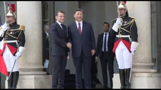 Xi Jinping è in Francia, al centro della visita affari Ue e Ucraina