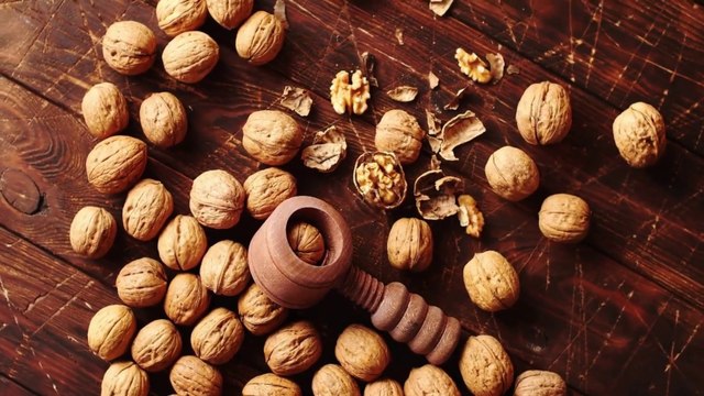 Walnut Wisdom: Cracking the Code on Nutritional Benefits (Benefits Bites)